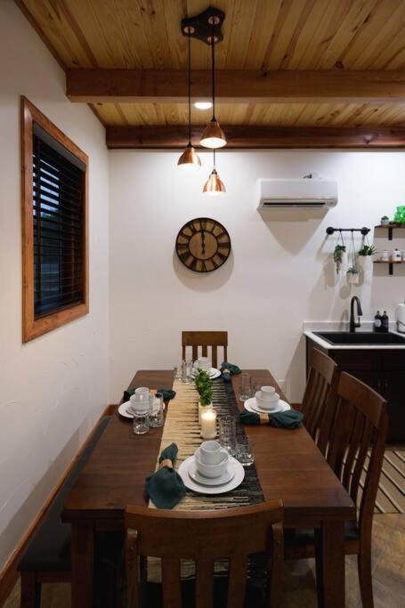 Little Dutch Cabin #3 - 12 min to Magnolia-Baylor Bellmead Esterno foto